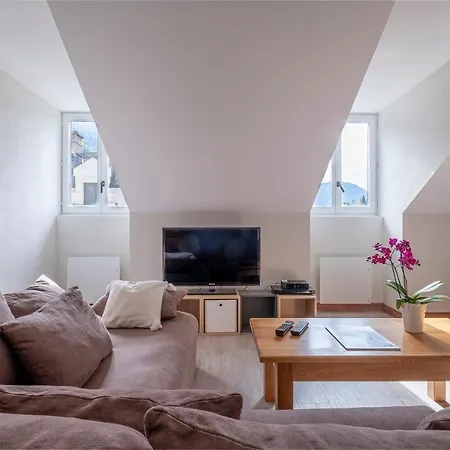 Appart' 52 Elegant In The Mountains For 6 In City Center Apartament *